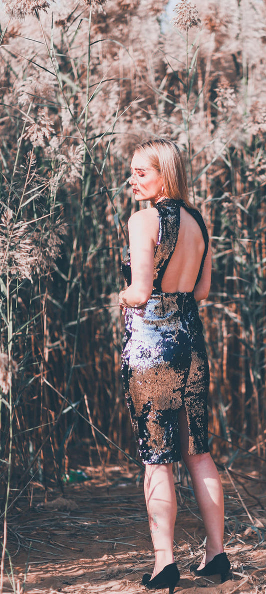 SEQUIN BACKLESS DRESS